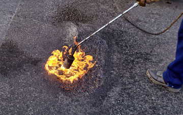 Oratobht flat roofing repairs